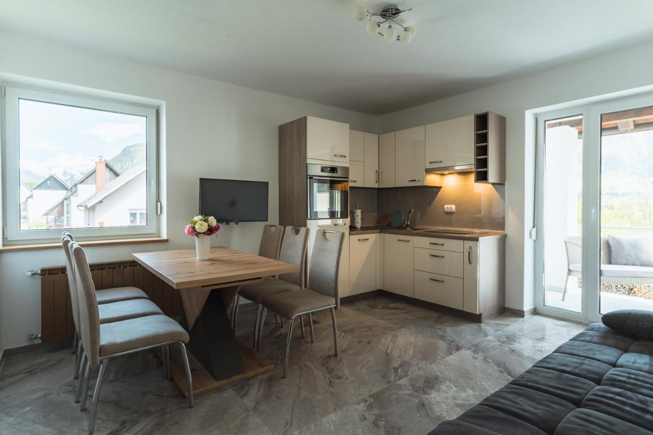 Julian Manor Apartments بوويتش المظهر الخارجي الصورة